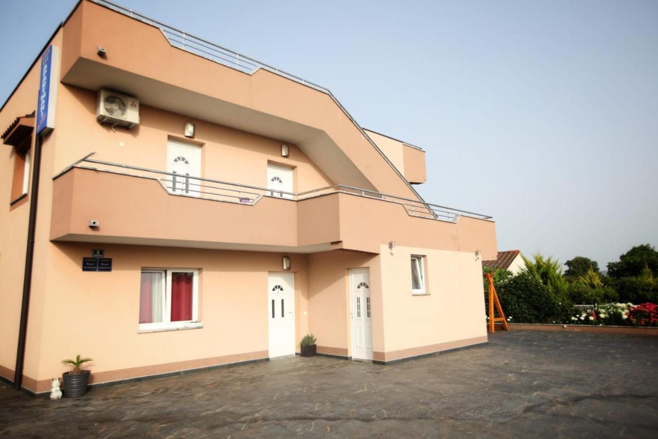 Ana & Marija Apartment Kaštela Екстериор снимка